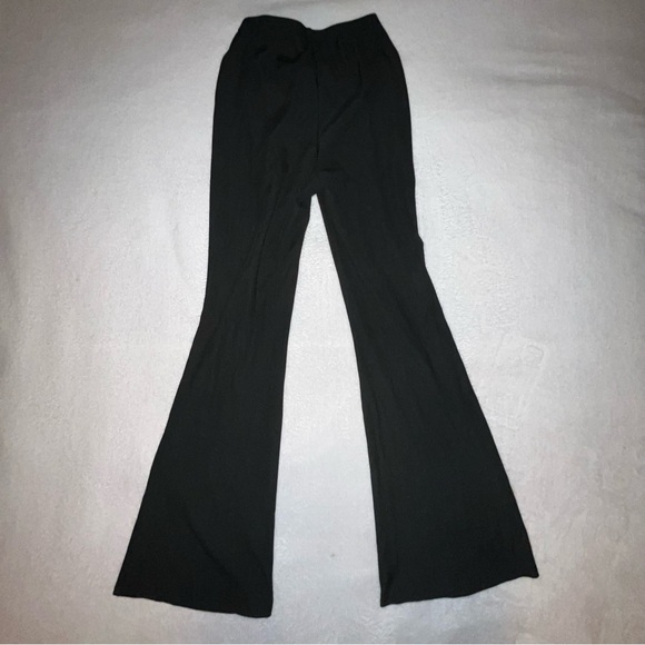 Pants - Elegant Black Women's Flared Pants with scrunched up butt detailing